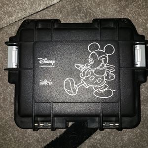 Invicta 3 slot watch case